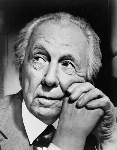 Retrato histórico de Frank Lloyd Wright